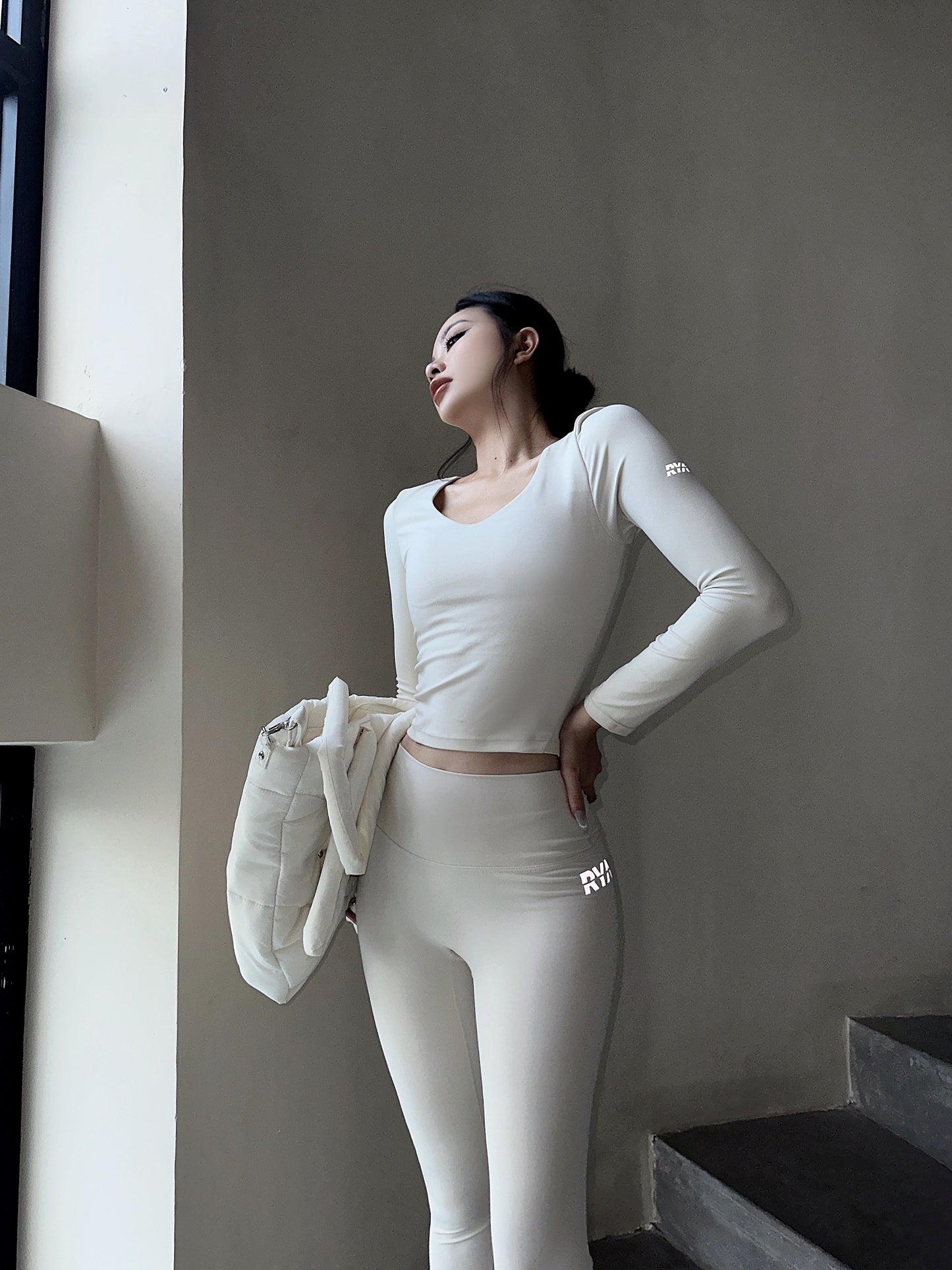 RYASOFT LONGSLEEVES TEE COCONUT CREAM
