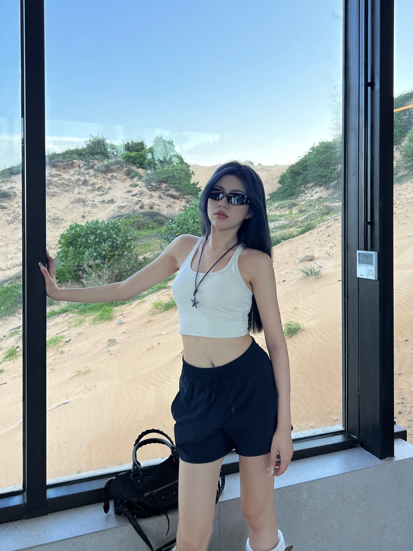 BALL SHORTS BLACK