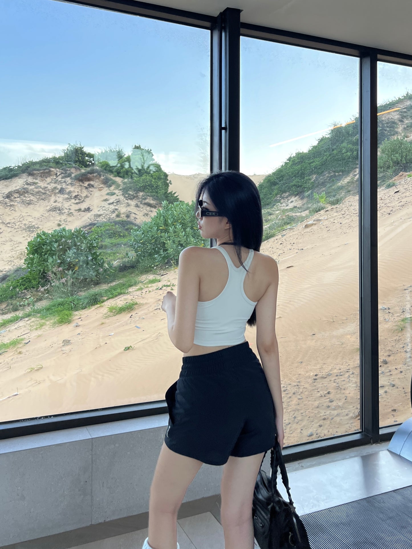 BALL SHORTS BLACK