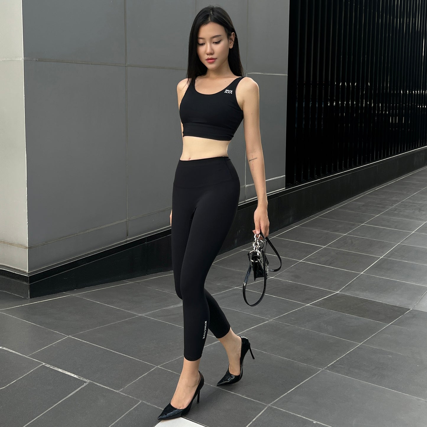 POWER SPORTBRA BLACK