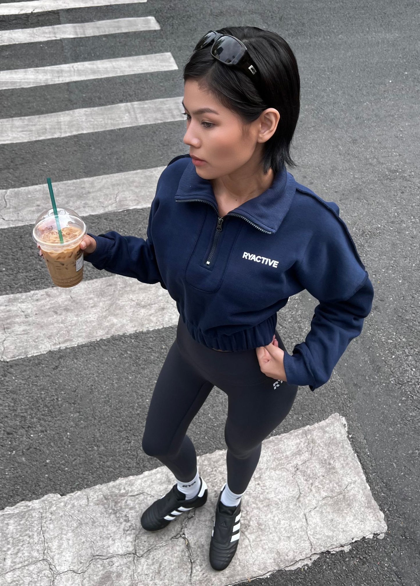 RETRO SWEATSHIRT NAVY BLUE