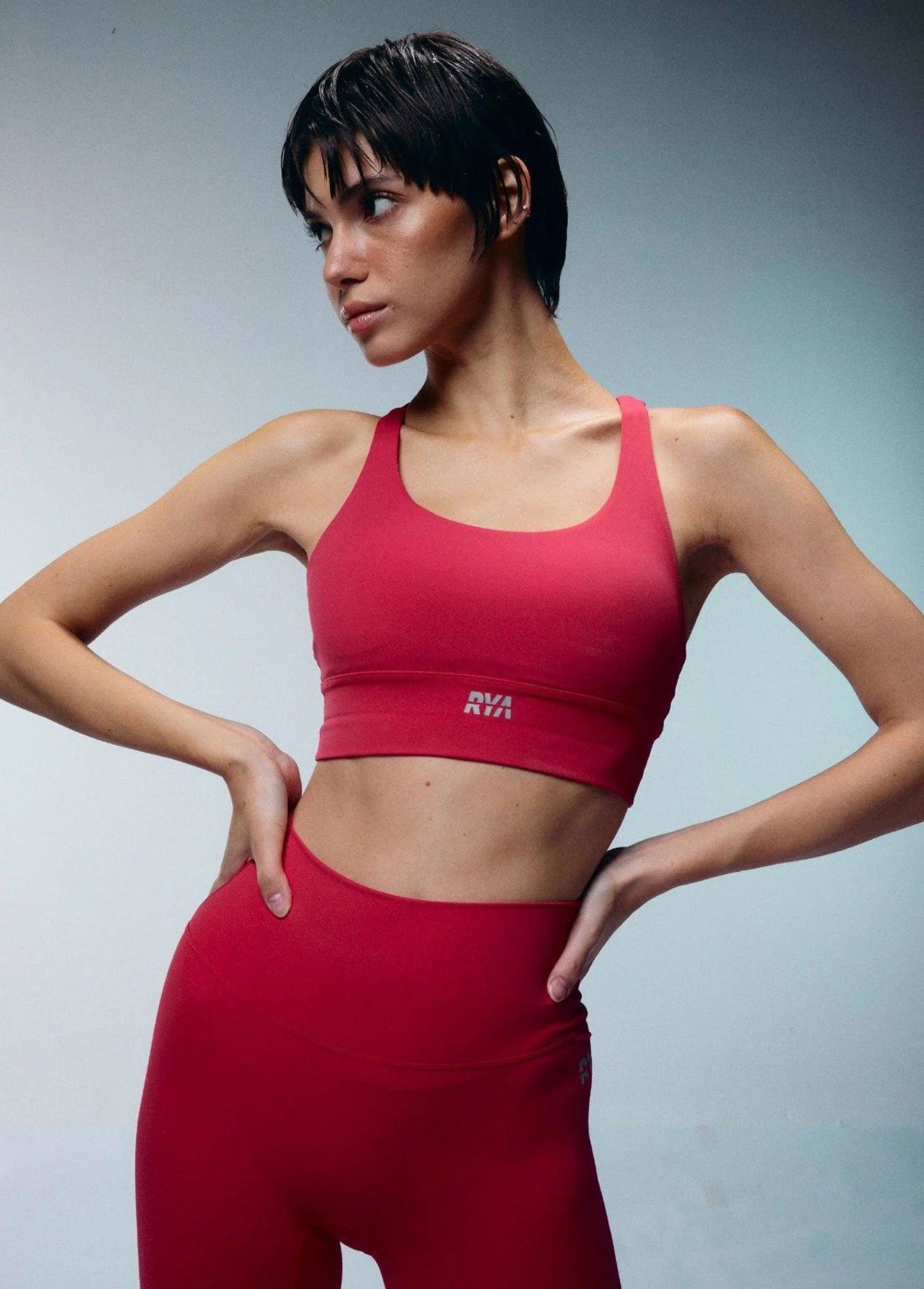 BASE SPORTBRA HOT PINK