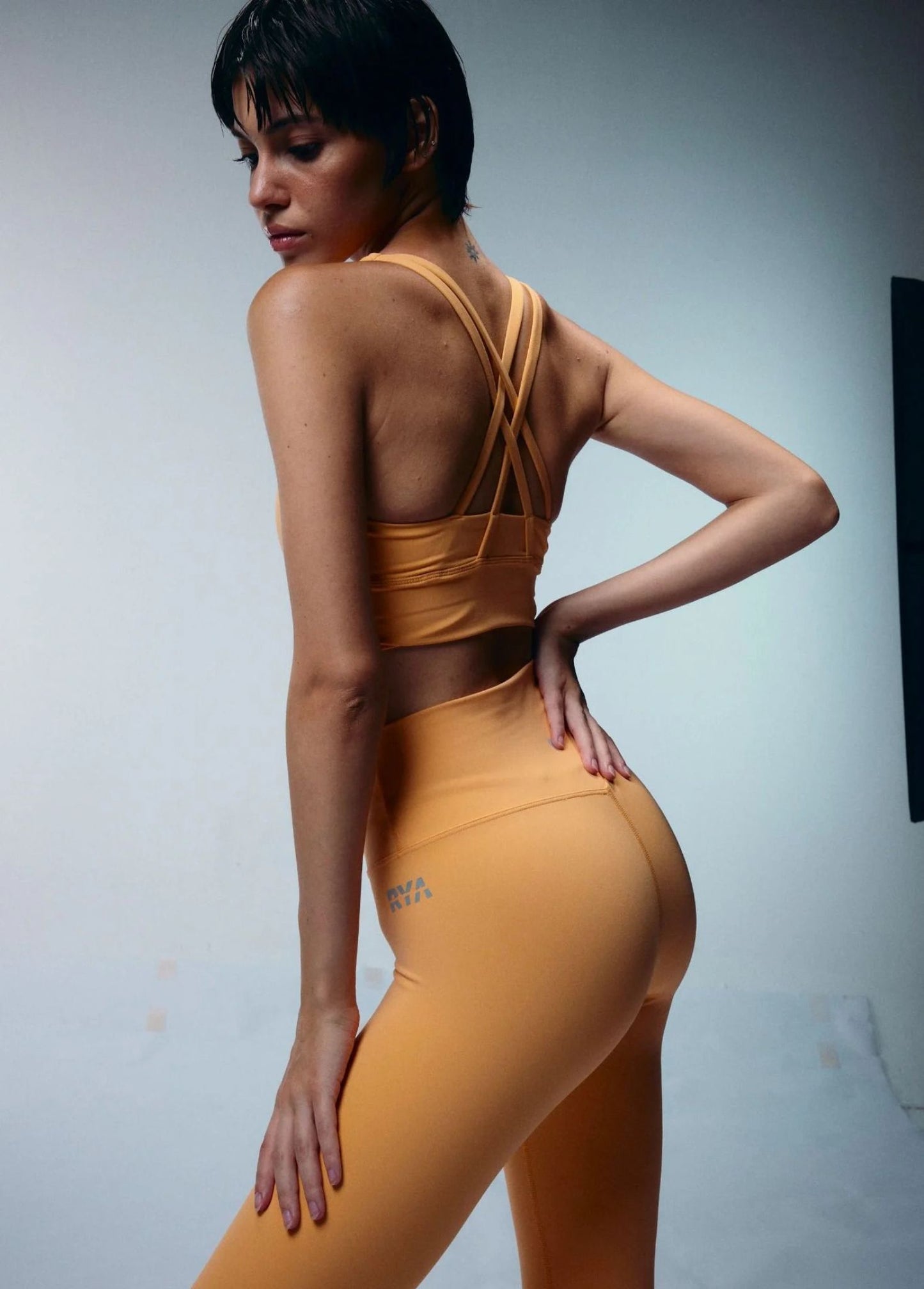 BASE SPORTBRA NEON ORANGE