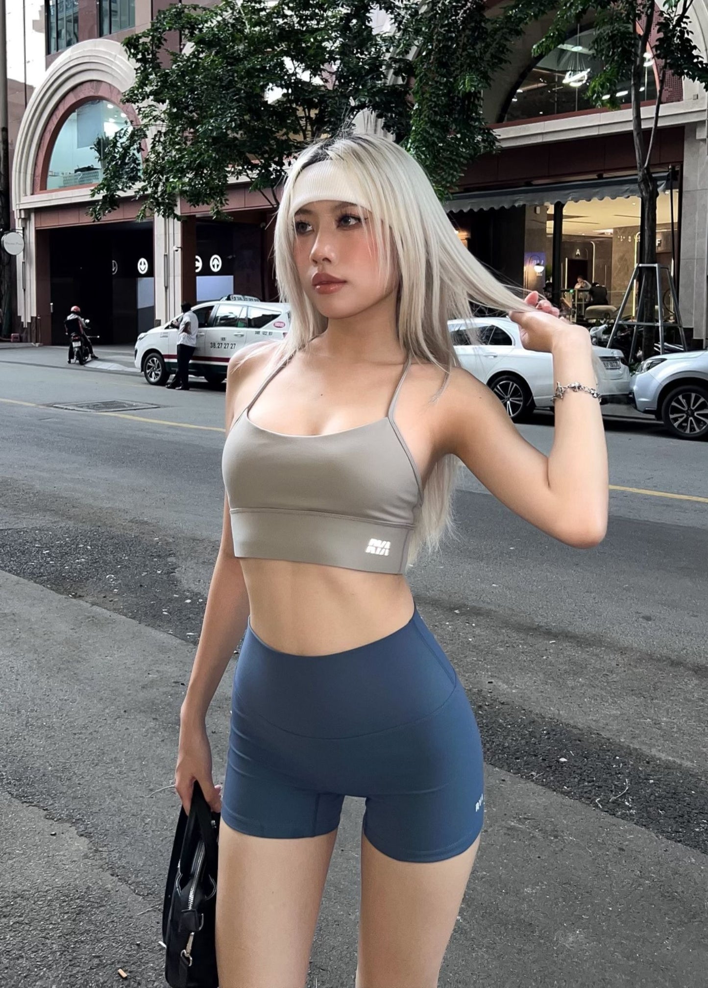 T SPORTBRA LIGHT GREY