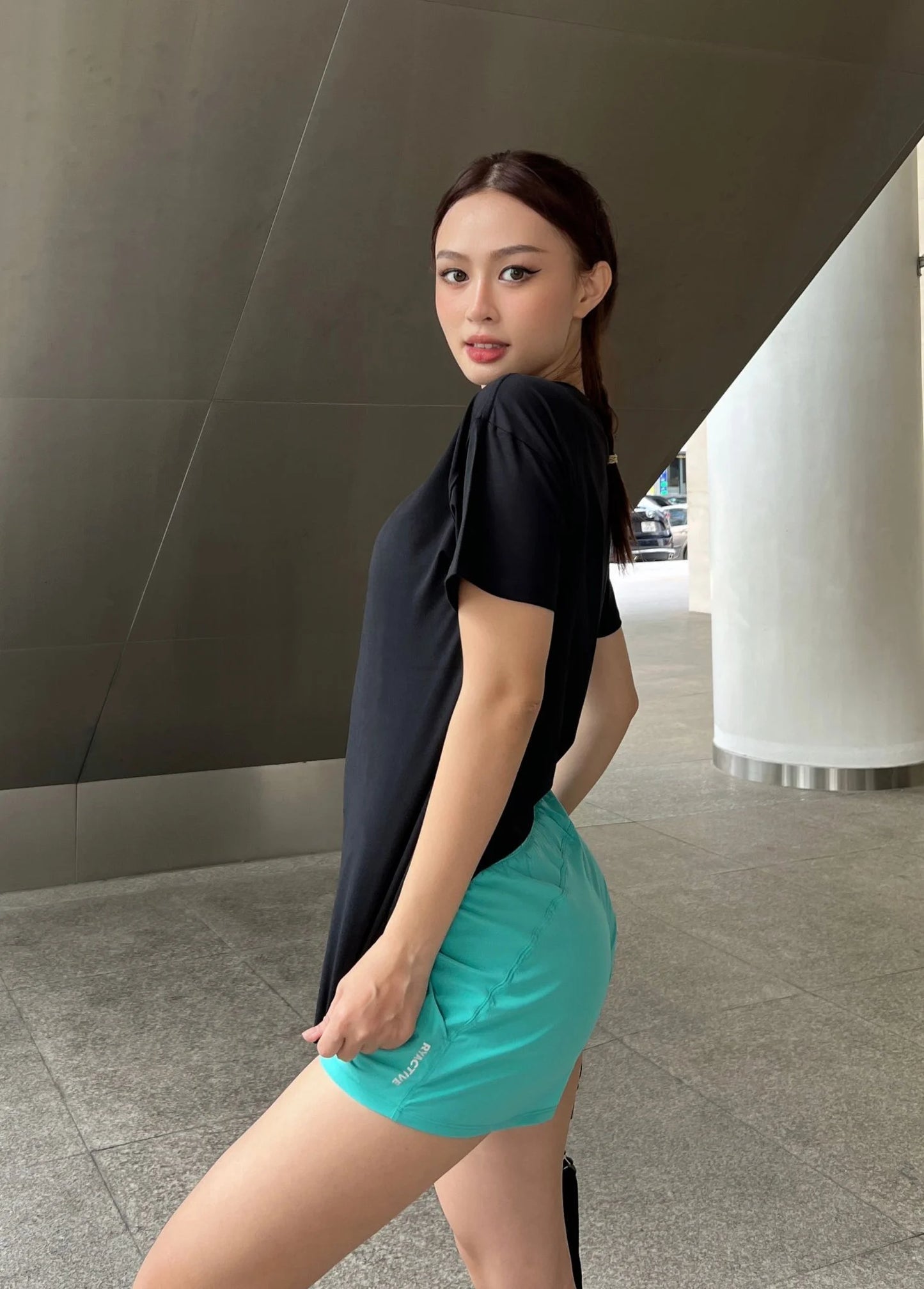 RYACTIVE RELAXED TEE BLACK