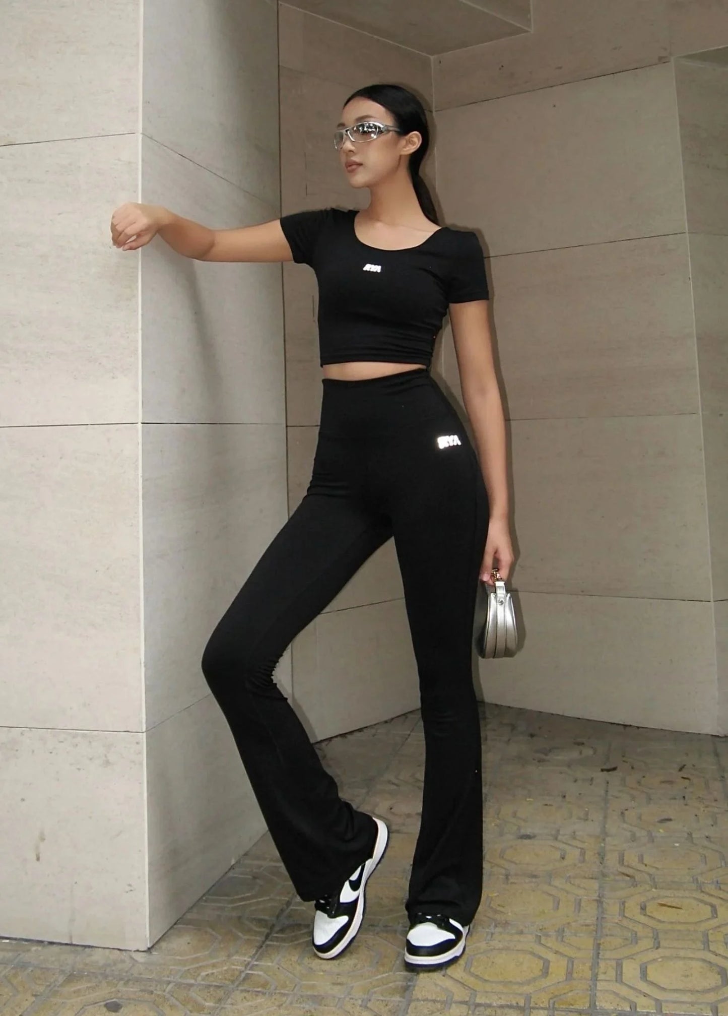 RYA FLARED LEGGING BLACK