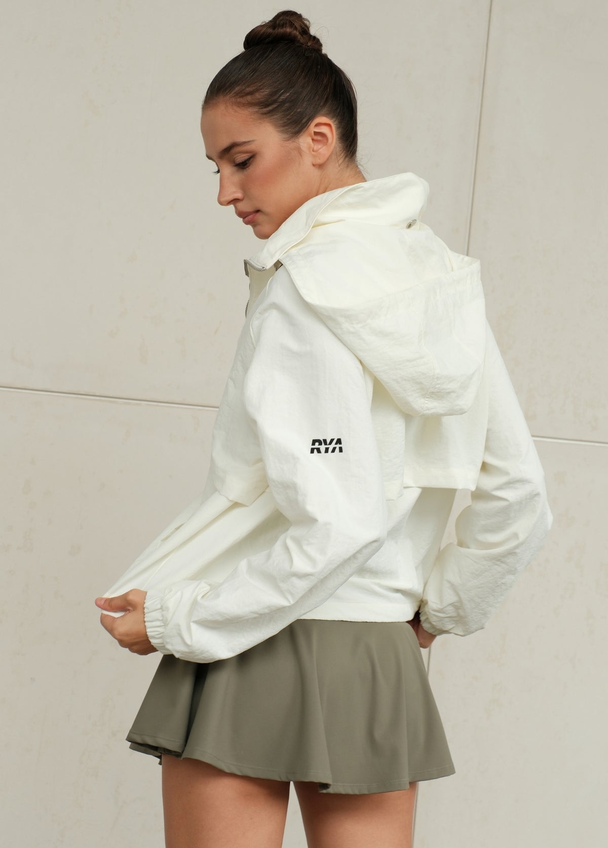 TAYLOR JACKET