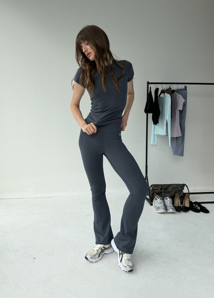 RYA FLARED LEGGING