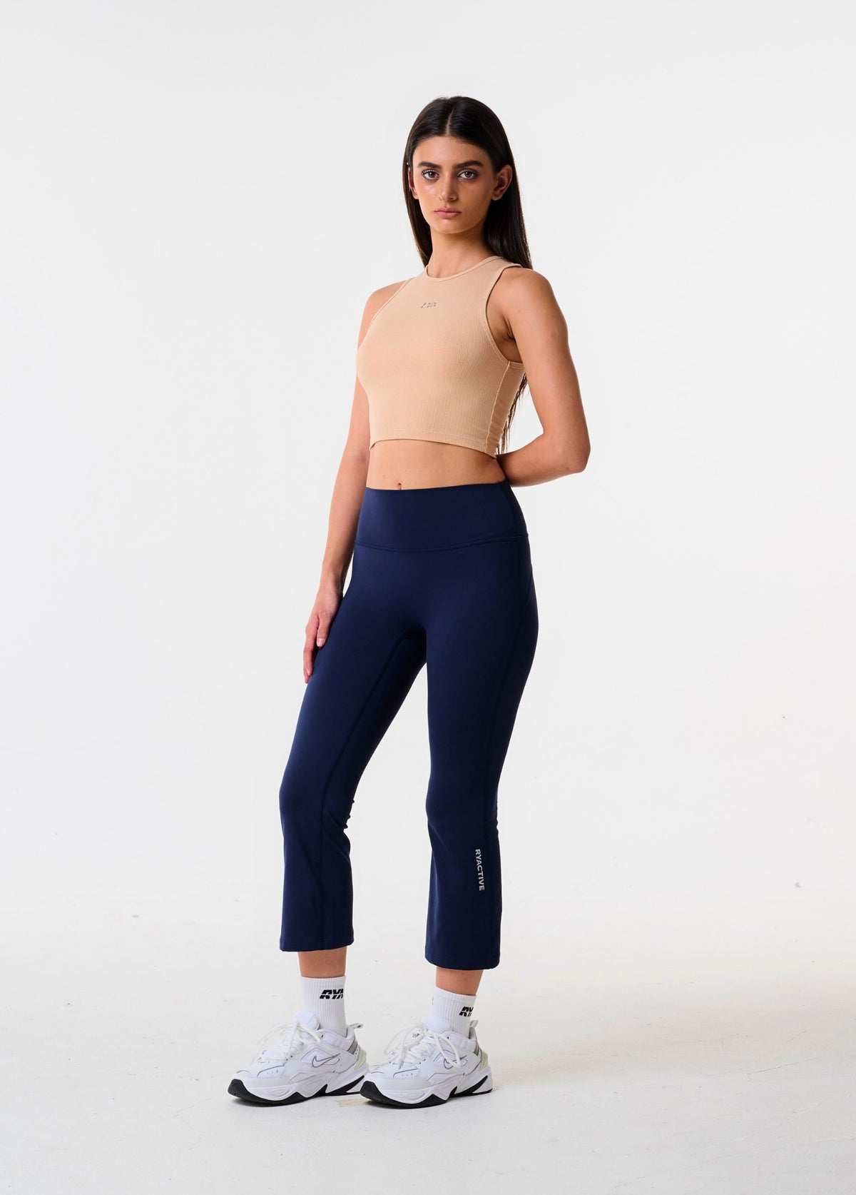 OUTLINE MEDIUM LEGGING
