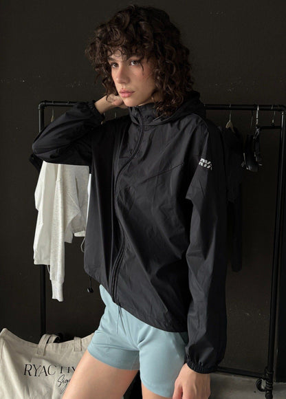 JUMPING NYLON JACKET