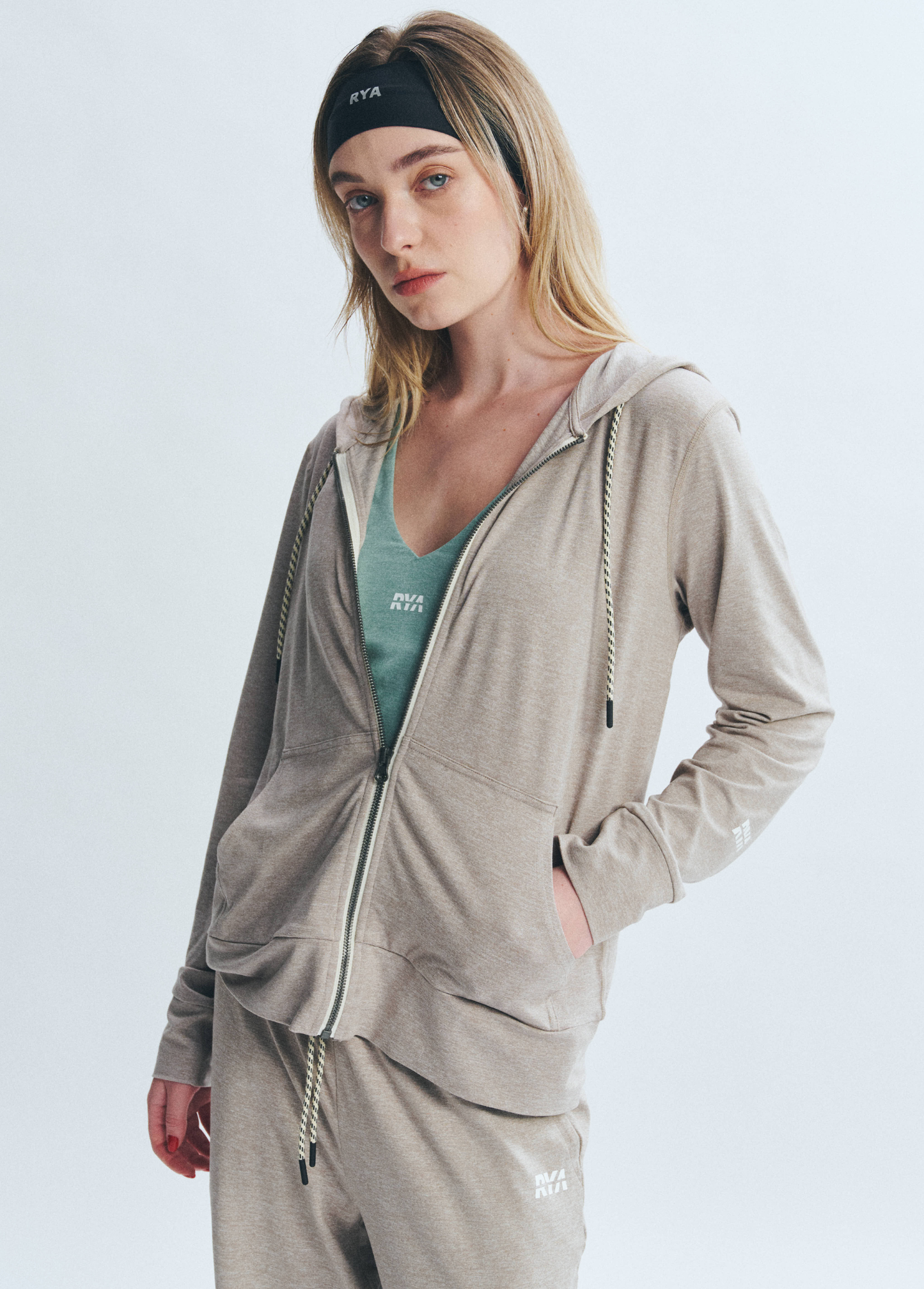 PremRELIEF SUNNY FULL-ZIP HOODIE Heather Taupe