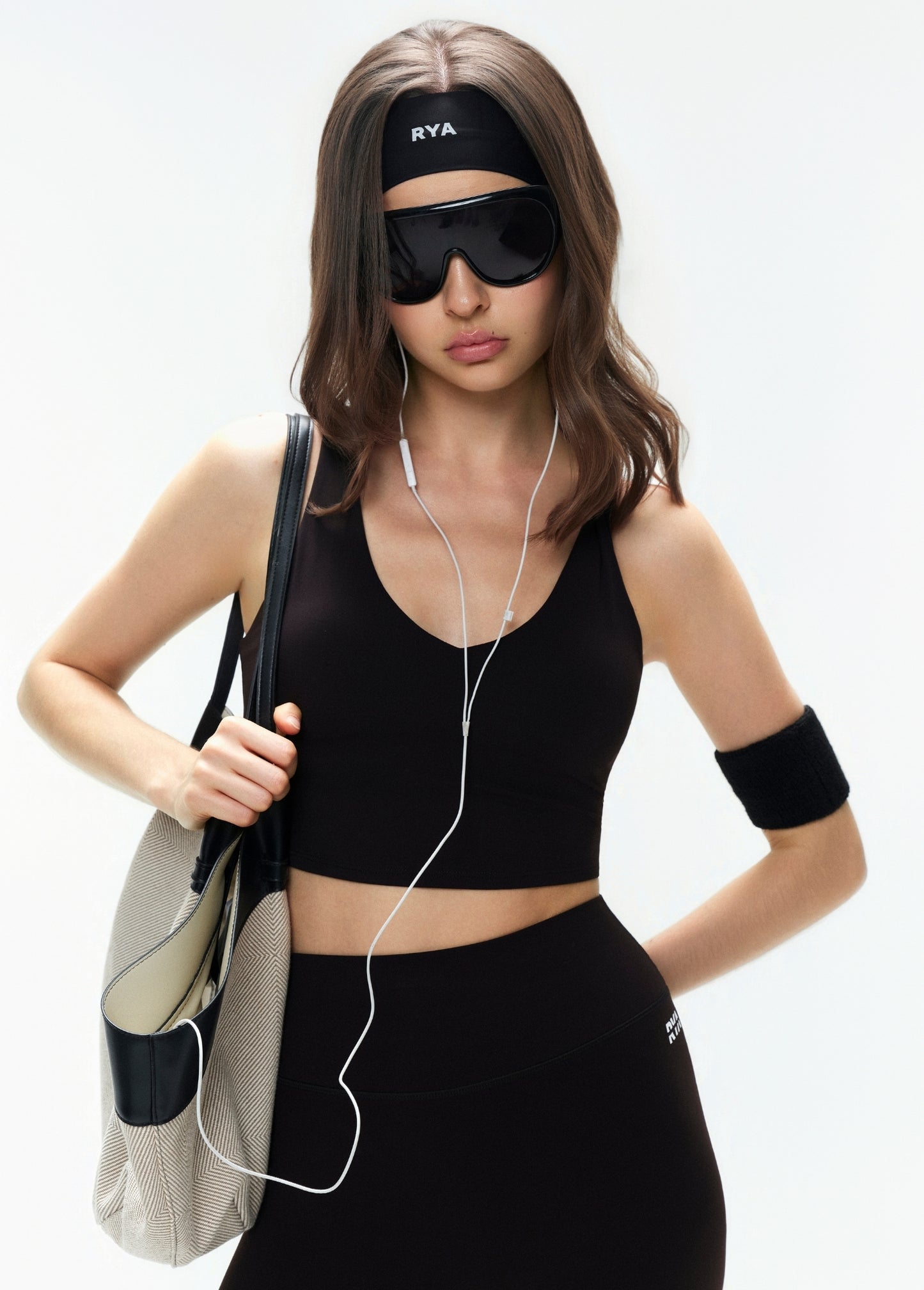 RYAPOWER ALL MINE CAMI SPORTBRA Black