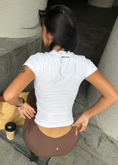 EASY SHORTSLEEVES TOP