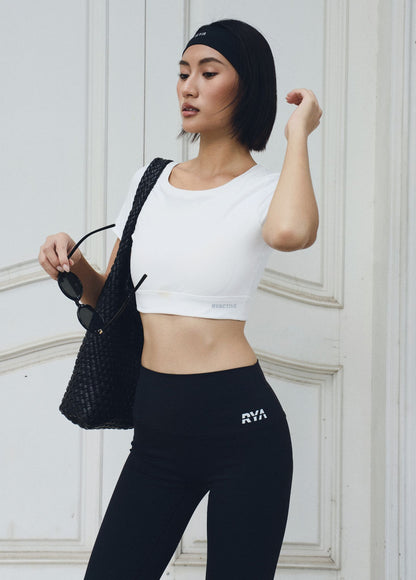 DYNAMIC SHORTSLEEVES SPORTBRA