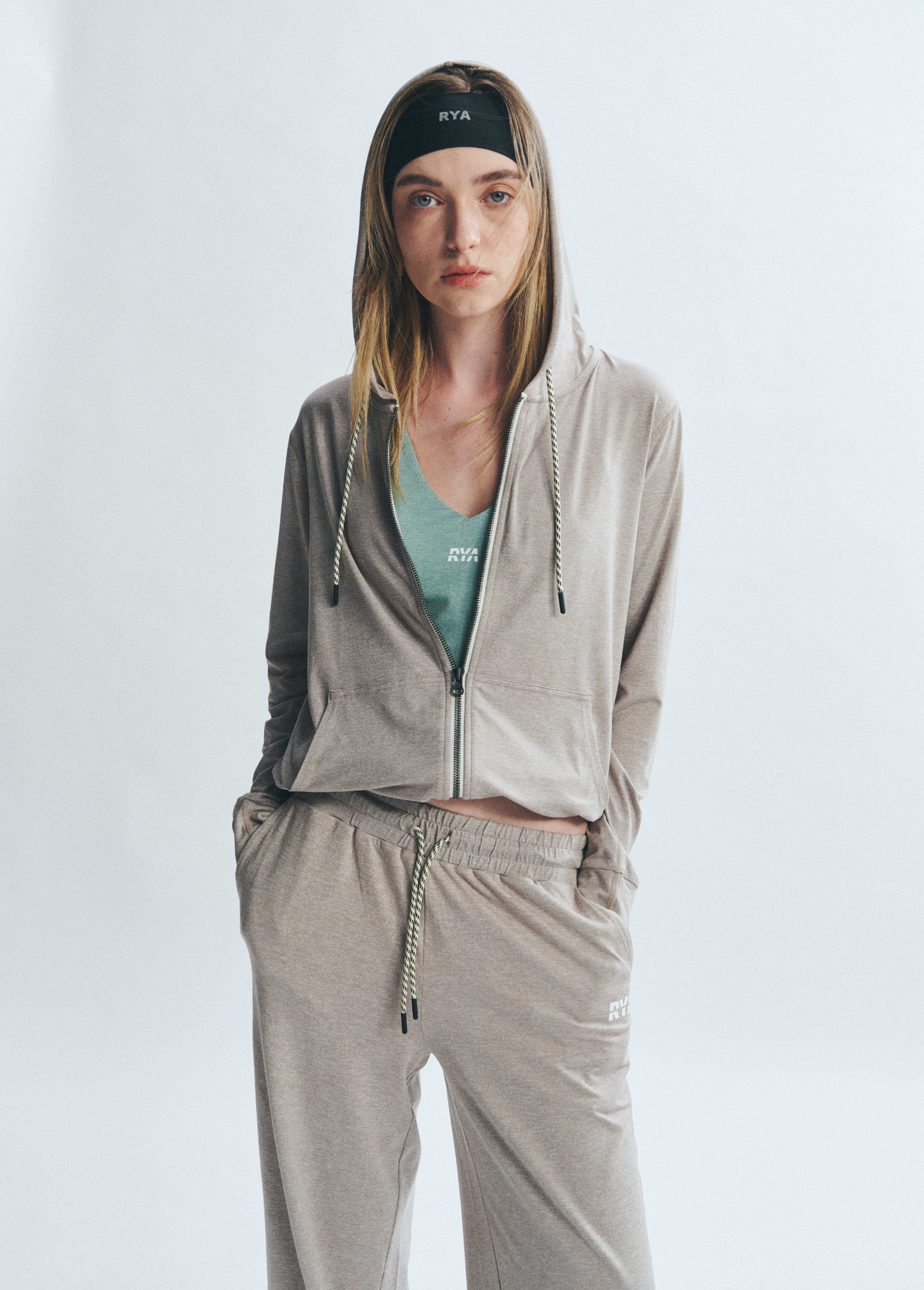 PremRELIEF SUNNY FULL-ZIP HOODIE Heather Taupe