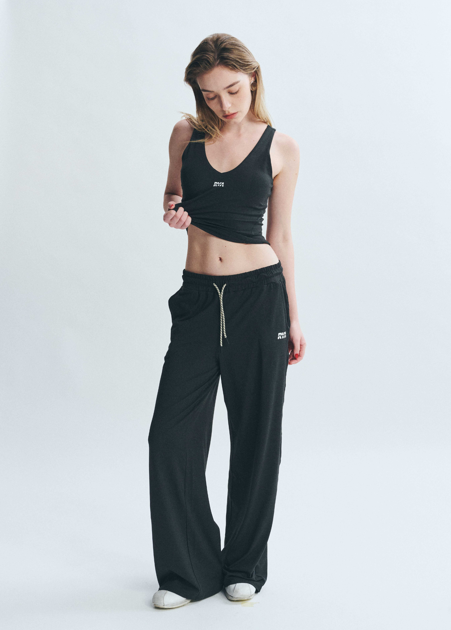 PremRELIEF DREAMY CAMI SPORTBRA Heather Black
