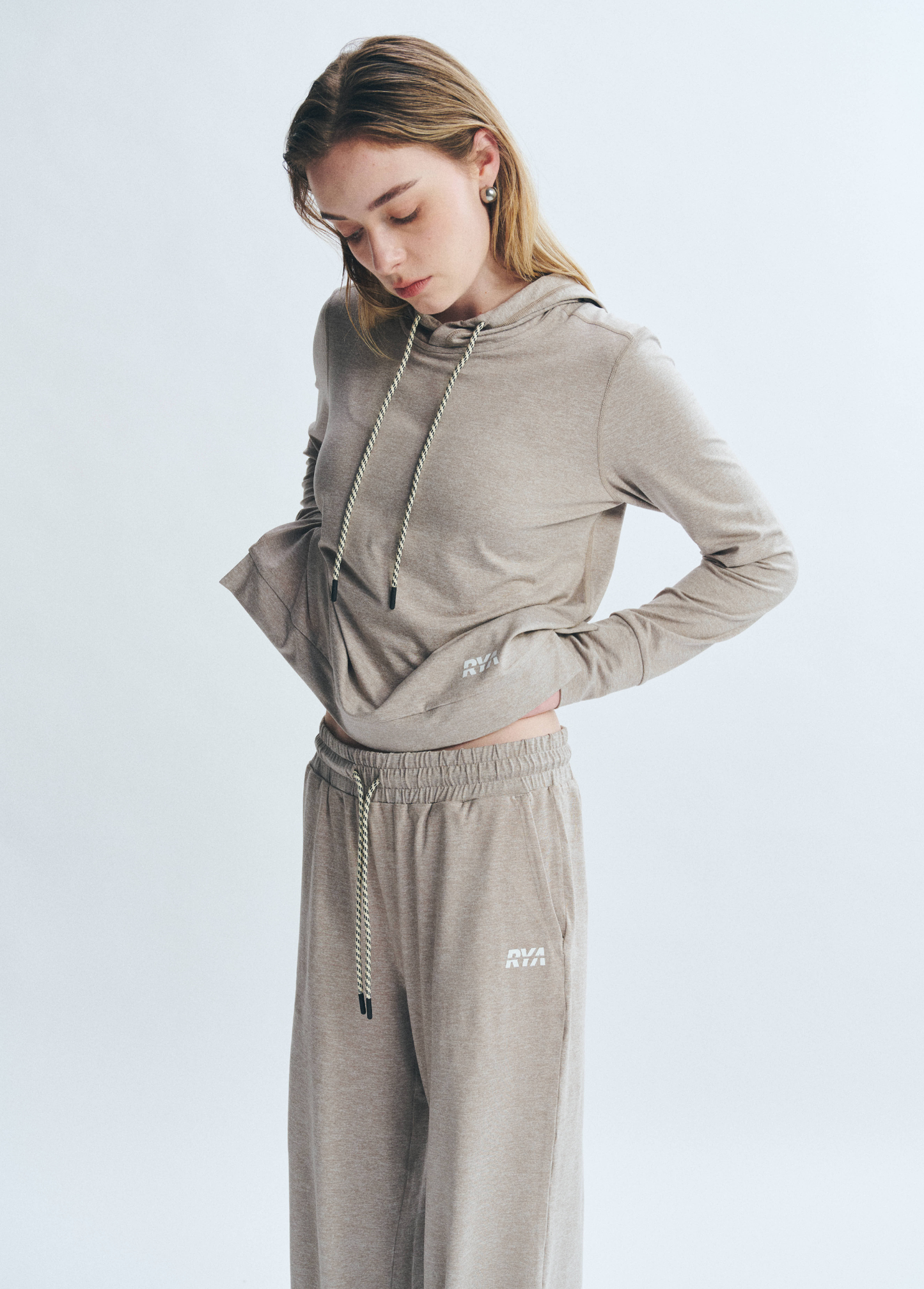 PremRELIEF SUNDAY HOODIE Heather Taupe
