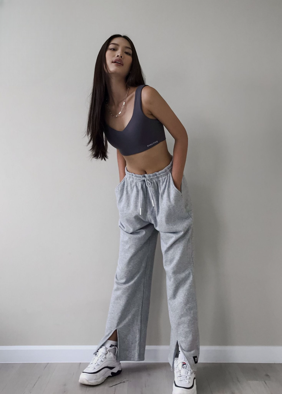 RYA LOOSE PANTS LIGHT GREY